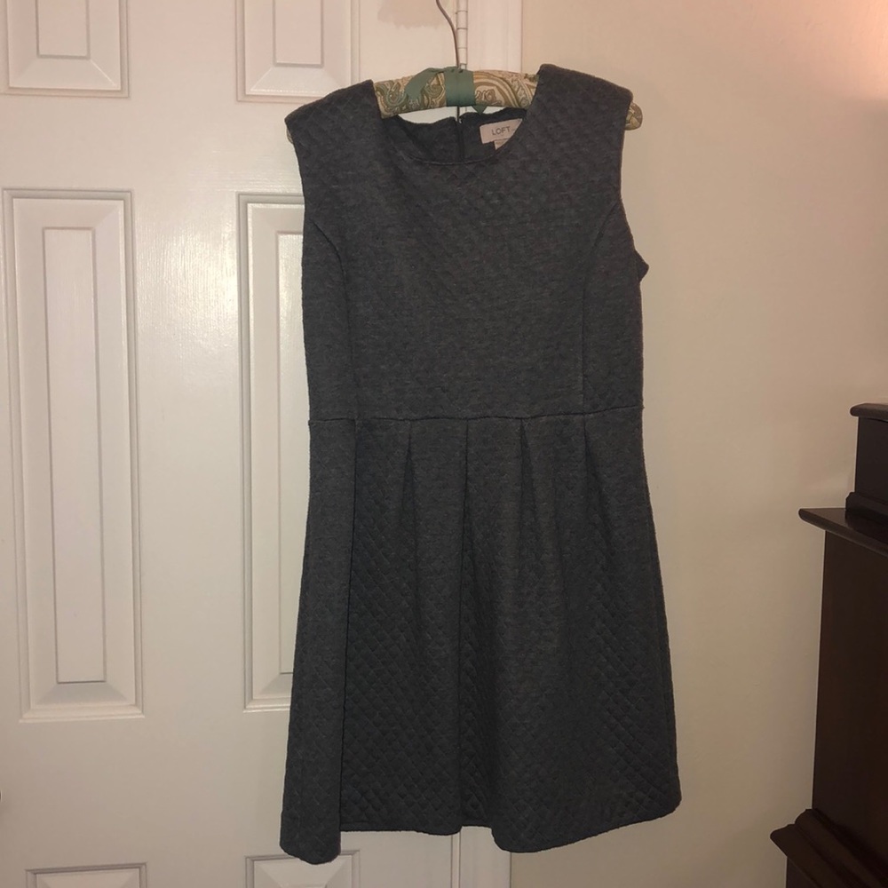 Loft, medium petite, gray quilted dress